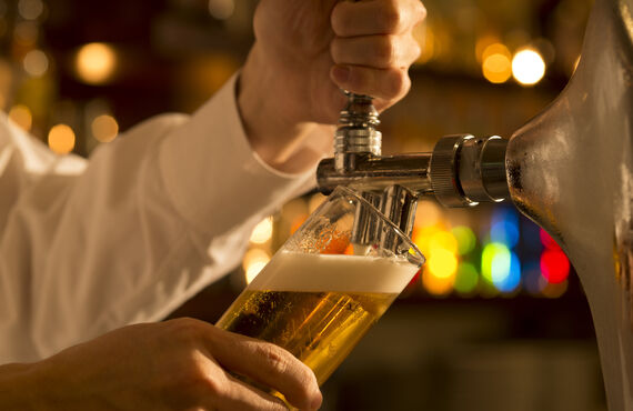 ビールサーバーの設置も対応している酒屋を営業 | 倉敷で酒の事なら種類豊富な銘柄を販売し配達する株式会社備中屋